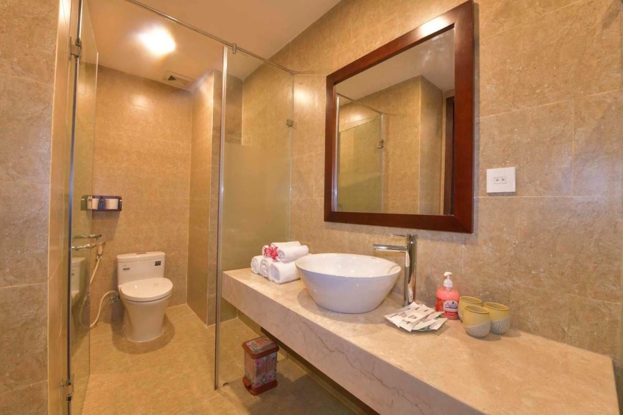 Saclo Villa And Hostel Hoi An Bagian luar foto